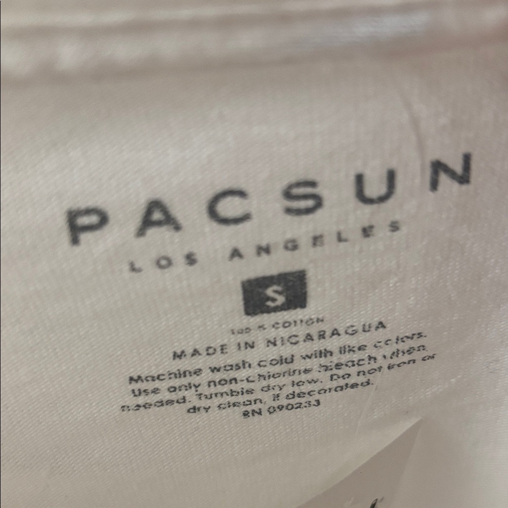 PacSun White Long Sleeve Tee with Multicolor Peace Design - Picture 4 of 8